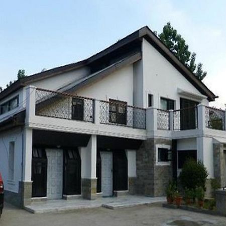 Jeelani Guest House Srīnagar Zewnętrze zdjęcie