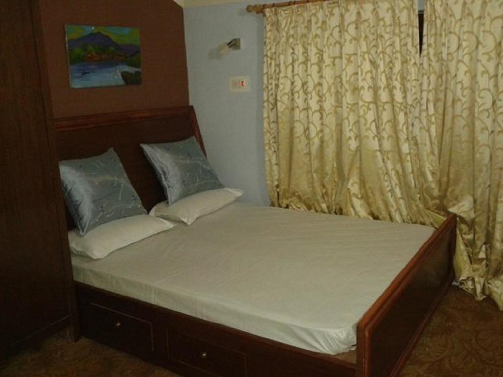 Jeelani Guest House Srīnagar Pokój zdjęcie